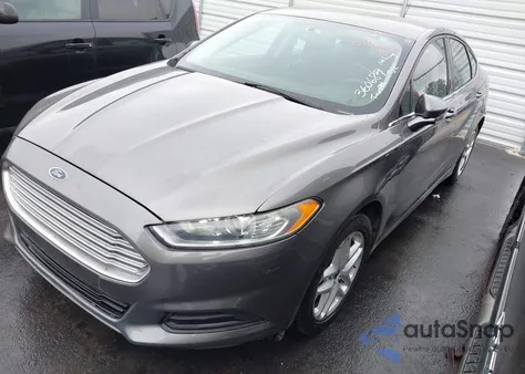 2014 Ford Fusion Se z USA, uszkodzony, nr VIN 1FA6P0HD4E5360689